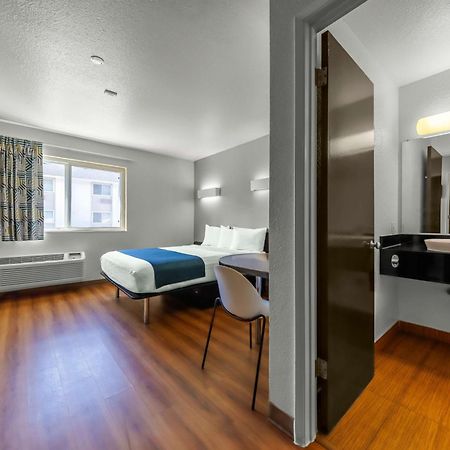 Motel 6-Seattle, Wa - Sea-Tac Airport South Сиатак Екстериор снимка