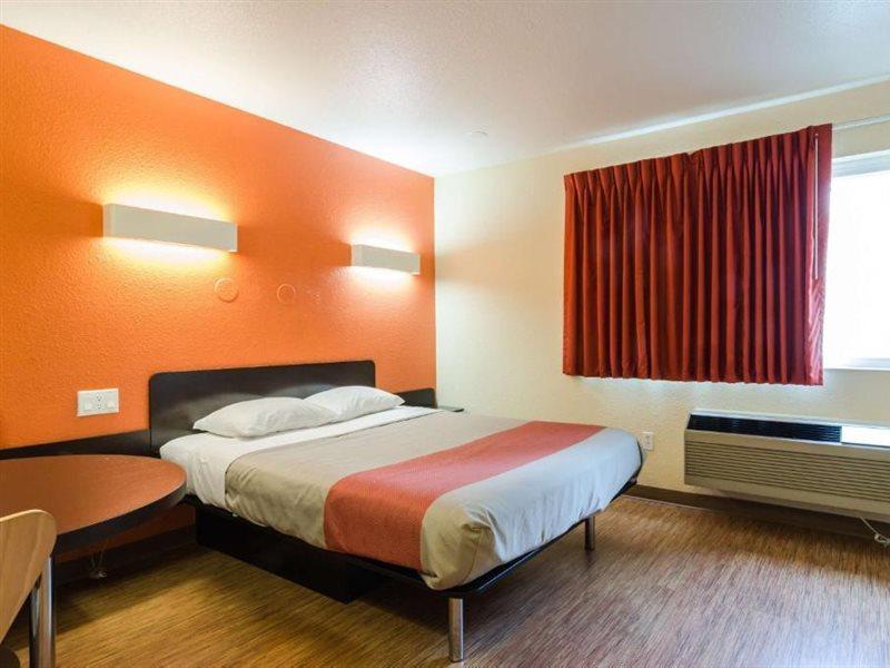 Motel 6-Seattle, Wa - Sea-Tac Airport South Сиатак Екстериор снимка