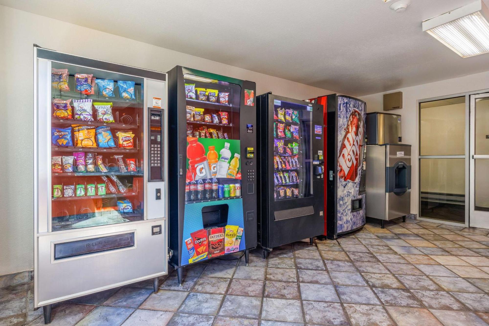 Motel 6-Seattle, Wa - Sea-Tac Airport South Сиатак Екстериор снимка