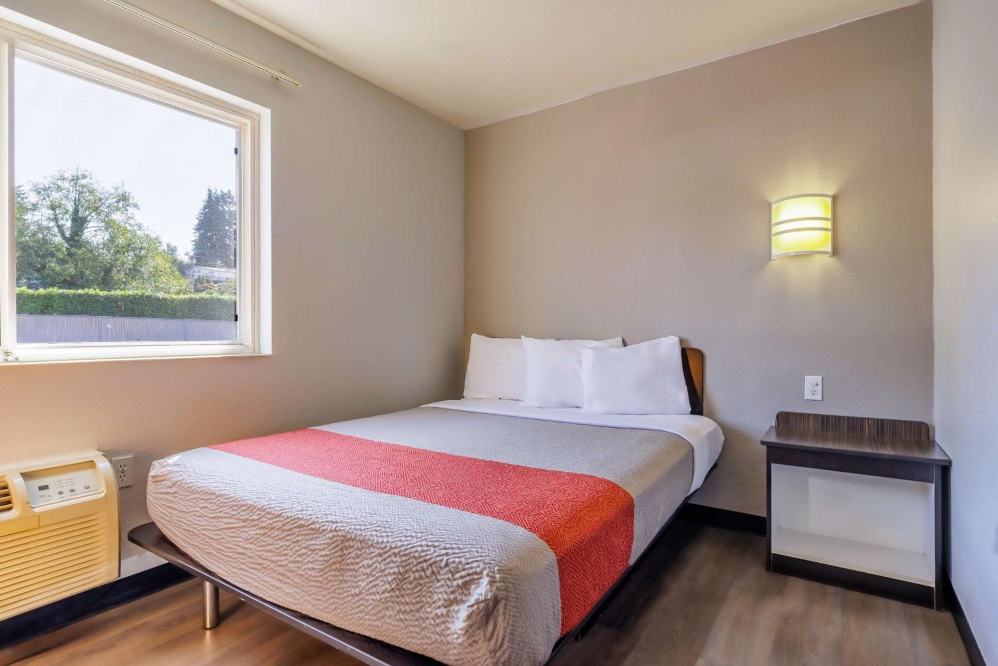 Motel 6-Seattle, Wa - Sea-Tac Airport South Сиатак Екстериор снимка