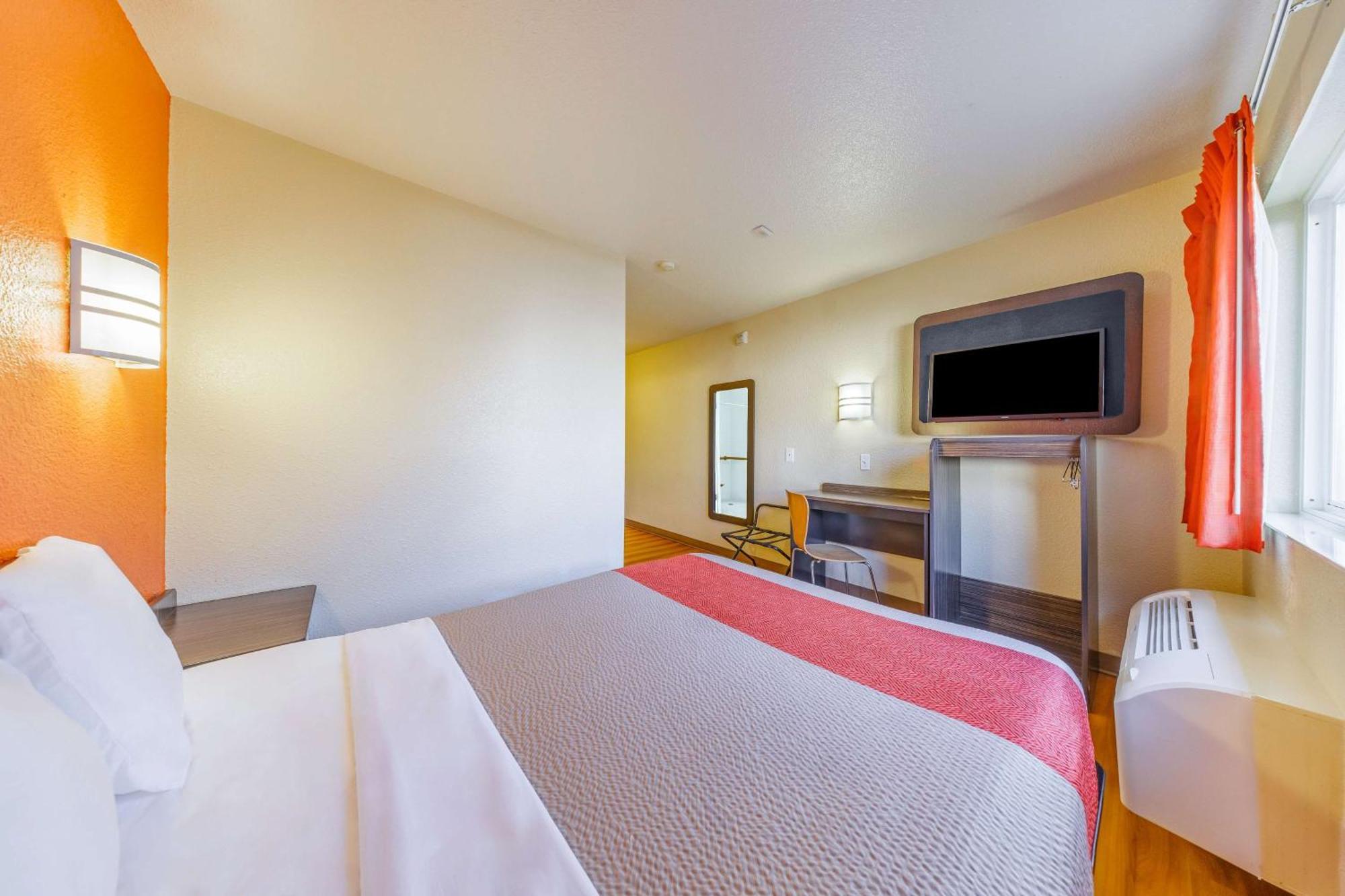 Motel 6-Seattle, Wa - Sea-Tac Airport South Сиатак Екстериор снимка