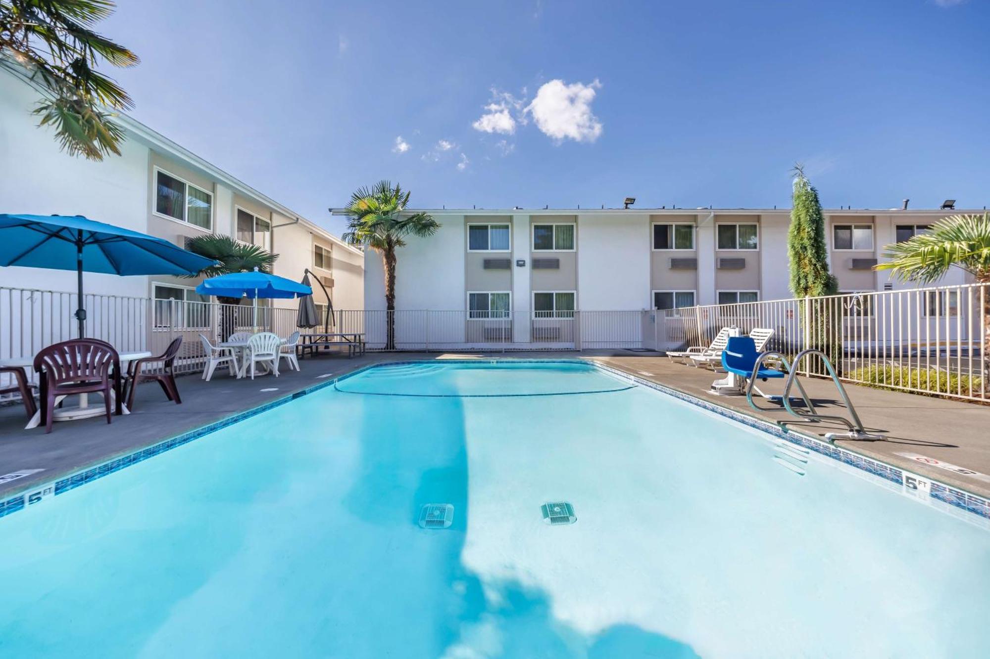 Motel 6-Seattle, Wa - Sea-Tac Airport South Сиатак Екстериор снимка