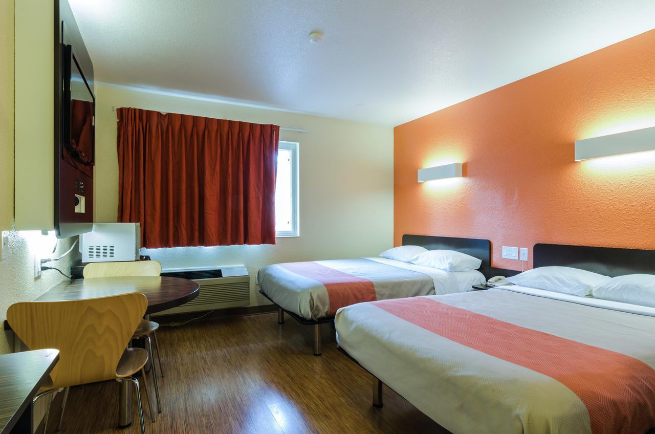 Motel 6-Seattle, Wa - Sea-Tac Airport South Сиатак Екстериор снимка