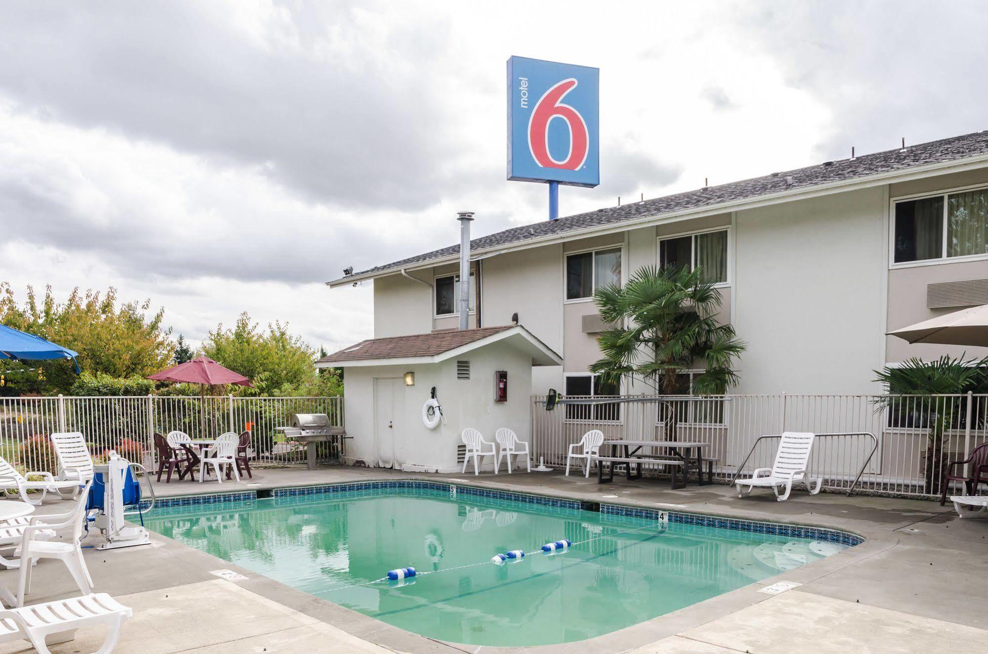 Motel 6-Seattle, Wa - Sea-Tac Airport South Сиатак Екстериор снимка